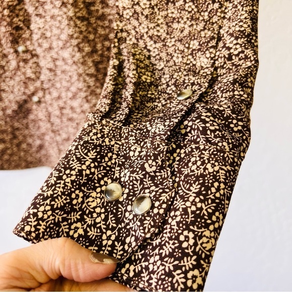 Icy Denver Brown Floral Pearl Snap Western Shirt Small - Picture 4 of 10